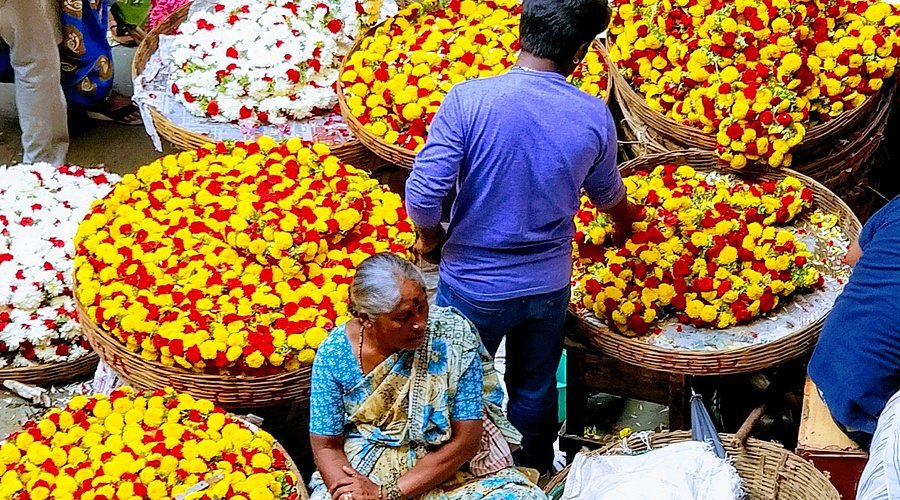 KR Market Huriopet Chickpet Bengaluru Karnataka